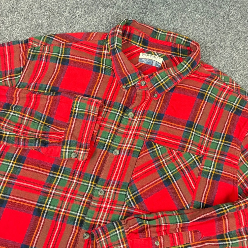 Magellan Outdoors Mens 2XL XXL Flannel Shirt Red Plaid Classic Fit Button Down